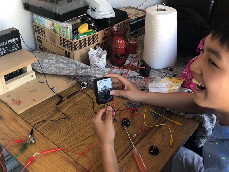 Investigating Potential Difference v Resistance